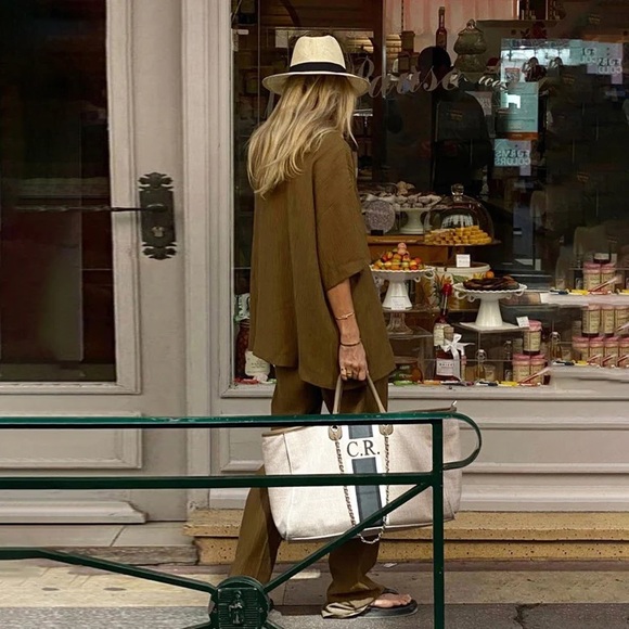 Muna Pant Set - Picture 2 of 9